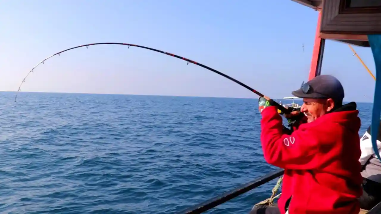 رحلة صيد في البوسفور